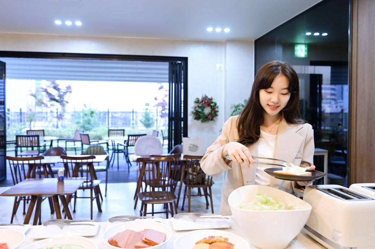 Brown Dot Hotel Busan Station المظهر الخارجي الصورة