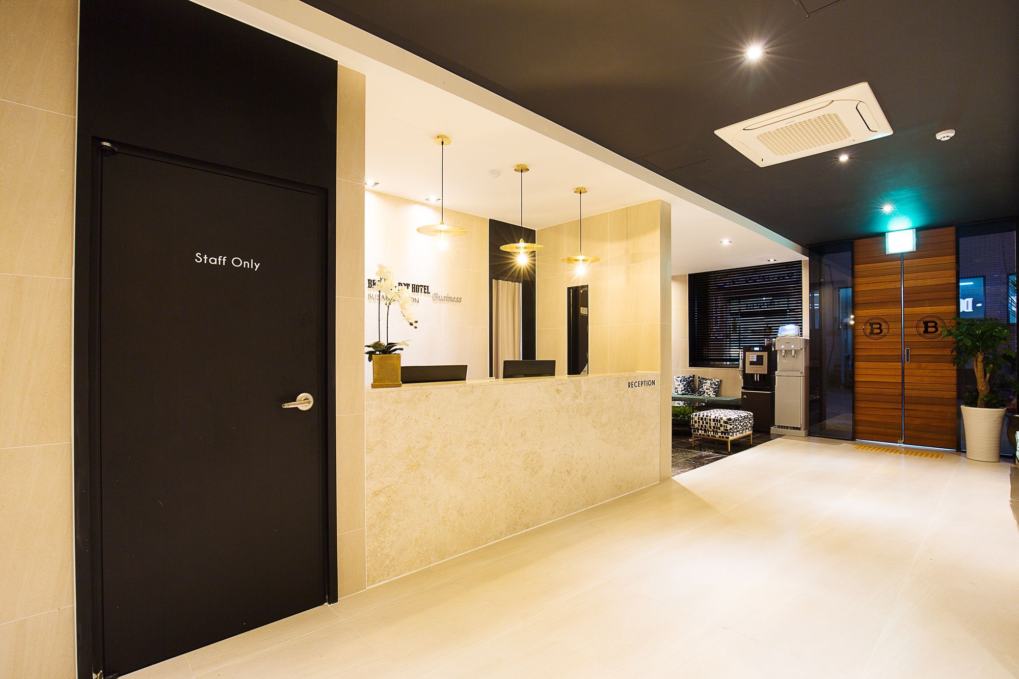 Brown Dot Hotel Busan Station المظهر الخارجي الصورة